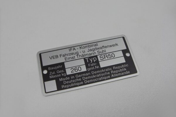 Art. 1841 Typenschild SR50(shop).JPG