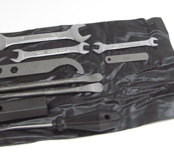 Art. 1980 Werkzeugtasche (10-teilig) gepackt schwarz(shop).JPG
