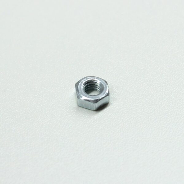 Art. 2244 Mutter M4 DIN 934(shop).JPG