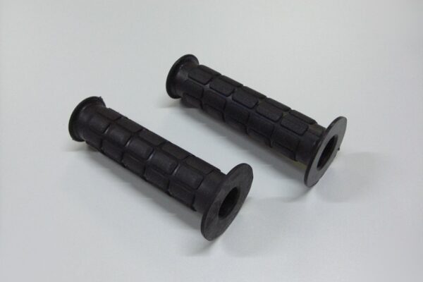 Art. 3095 Set Lenkergummi links + rechts - S51,SR50 1.(shop).JPG
