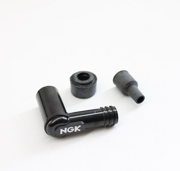 Art. 2047 Kerzenstecker NGK 1K-Ohm schwarz(shop).jpg