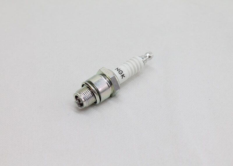 Art. 2388 Zündkerze NGK B8HS (Alternative zur Isloator 260)(shop).JPG