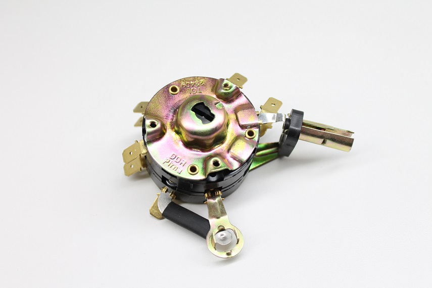 Art. 2127 Zündschloß (m. Leerlaufkontrolleuchte) KR51_1,SR4- 1.(shop).jpg