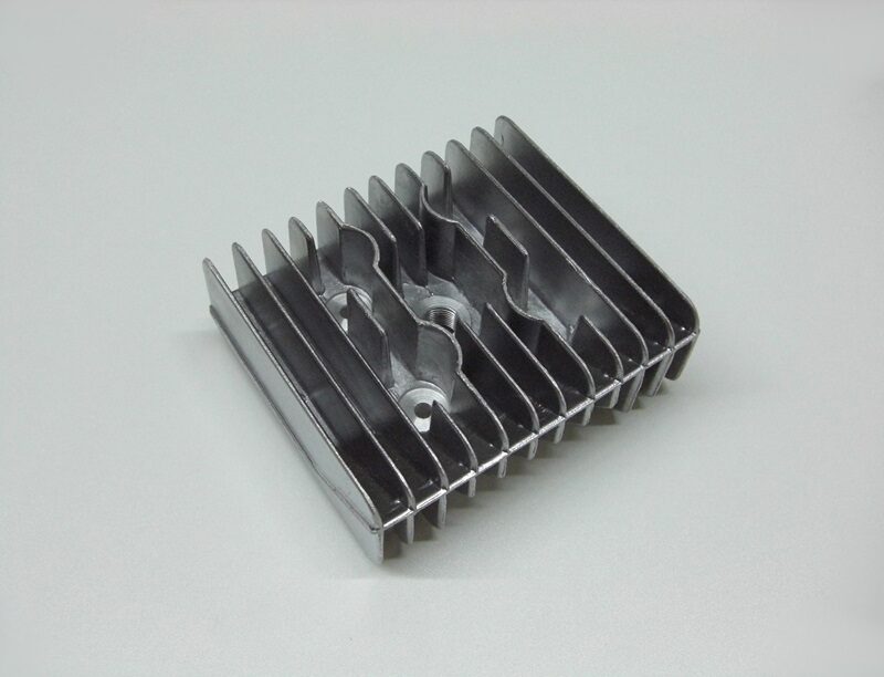 Art. 1368 Zylinderkopf S70(shop).JPG