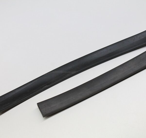 Art. 2068 Gummi - Keder für Scheuerleiste Schwalbe KR51(shop).jpg