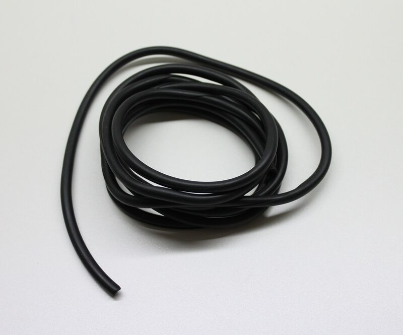 Art. 2152 Gummi - Keder geschlitzt schwarz - Schwalbe KR51 1.(shop).JPG